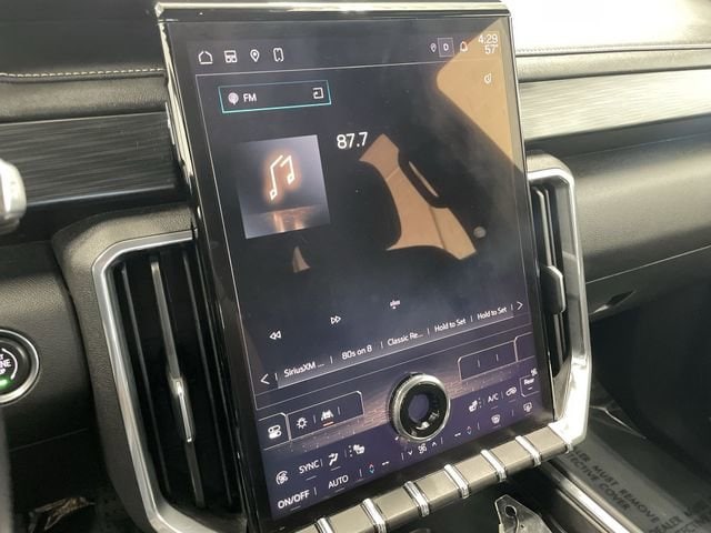 2025 GMC Acadia Elevation - Photo 26