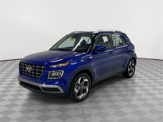 2024 Hyundai Venue SEL photo 4