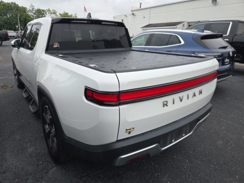 Used 2022 Rivian R1T Adventure Package