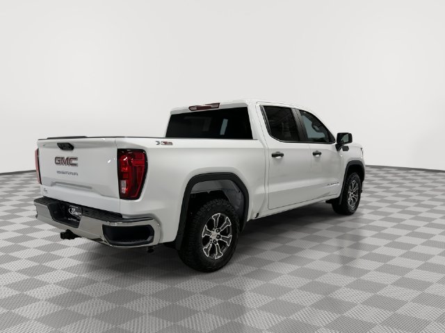 2026 GMC Sierra 1500 Pro - Photo 11