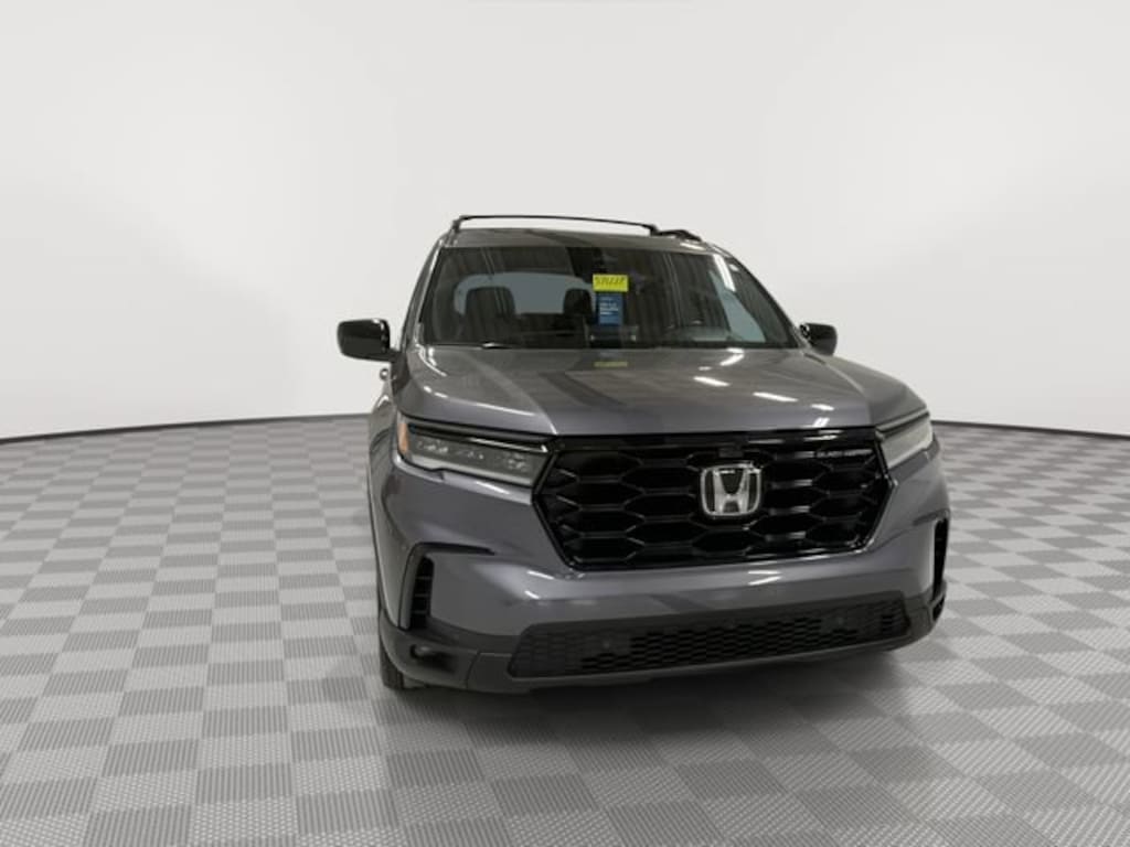 Used 2025 Honda Pilot Black Edition SUV