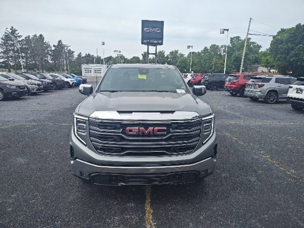 Used 2025 GMC Sierra 1500 SLT Truck