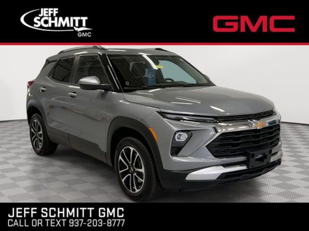 Used 2025 Chevrolet Trailblazer LT SUV