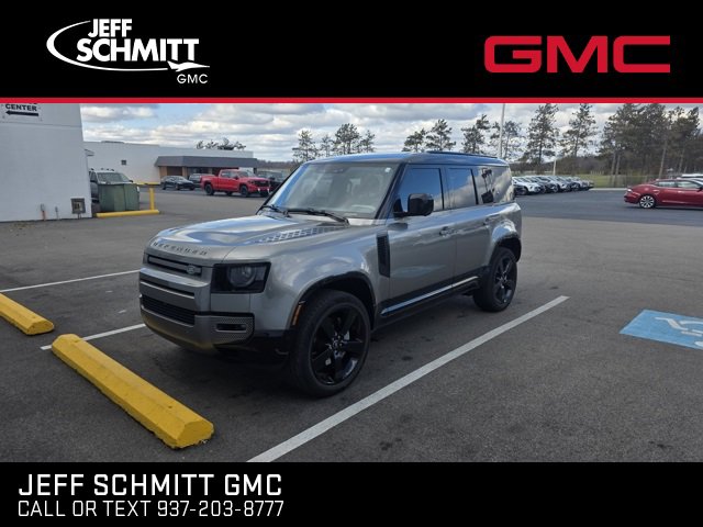 2024 Land Rover Defender X-Dynamic SE's photo