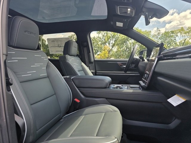 2026 Gmc Sierra EV AT4 photo 2
