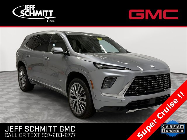 2025 Buick Enclave Avenir's photo