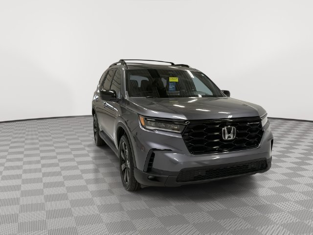 Used 2025 Honda Pilot Black Edition SUV