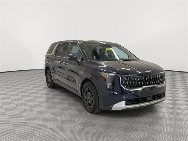 Used 2025 Kia Carnival LXS with VIN KNDNB5K3XS6453952 for sale in Beavercreek, OH