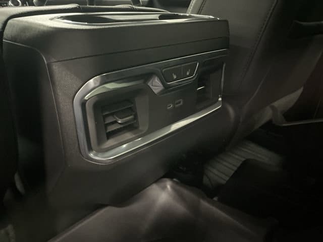 2026 GMC Sierra 3500HD Denali - Photo 17
