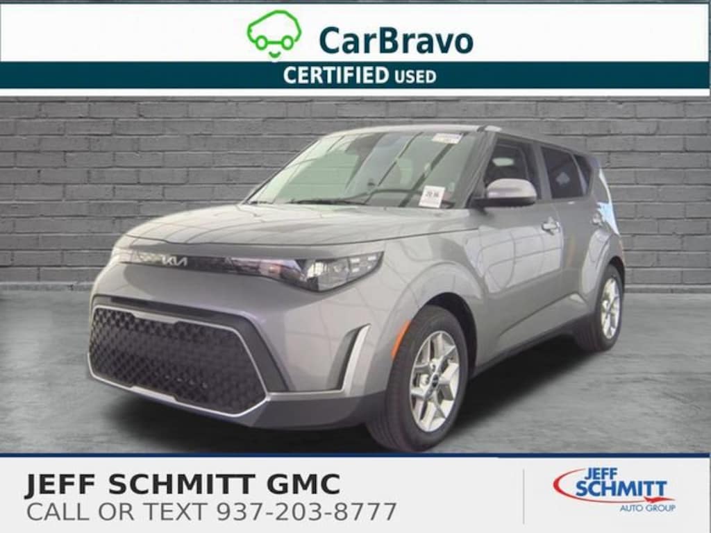 Used 2025 Kia Soul LX Hatchback