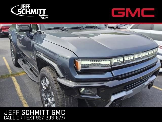 2026 GMC Hummer EV 3X SUV's photo