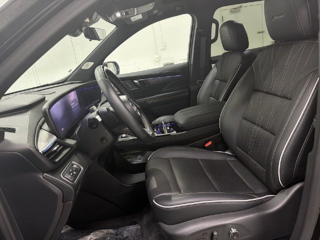 2025 Buick Enclave Avenir - Photo 24