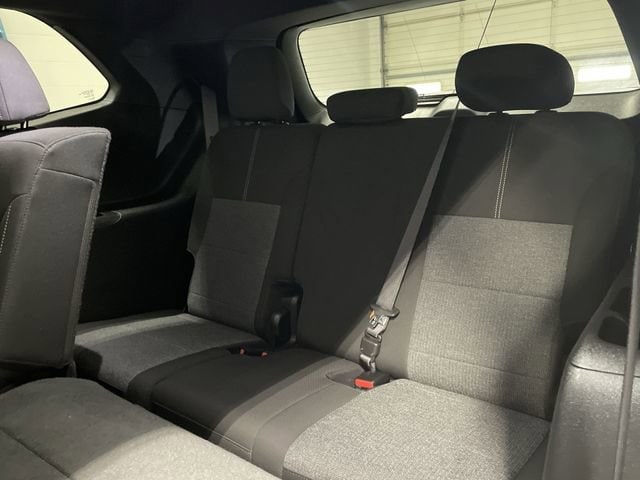2025 GMC Acadia Elevation - Photo 17