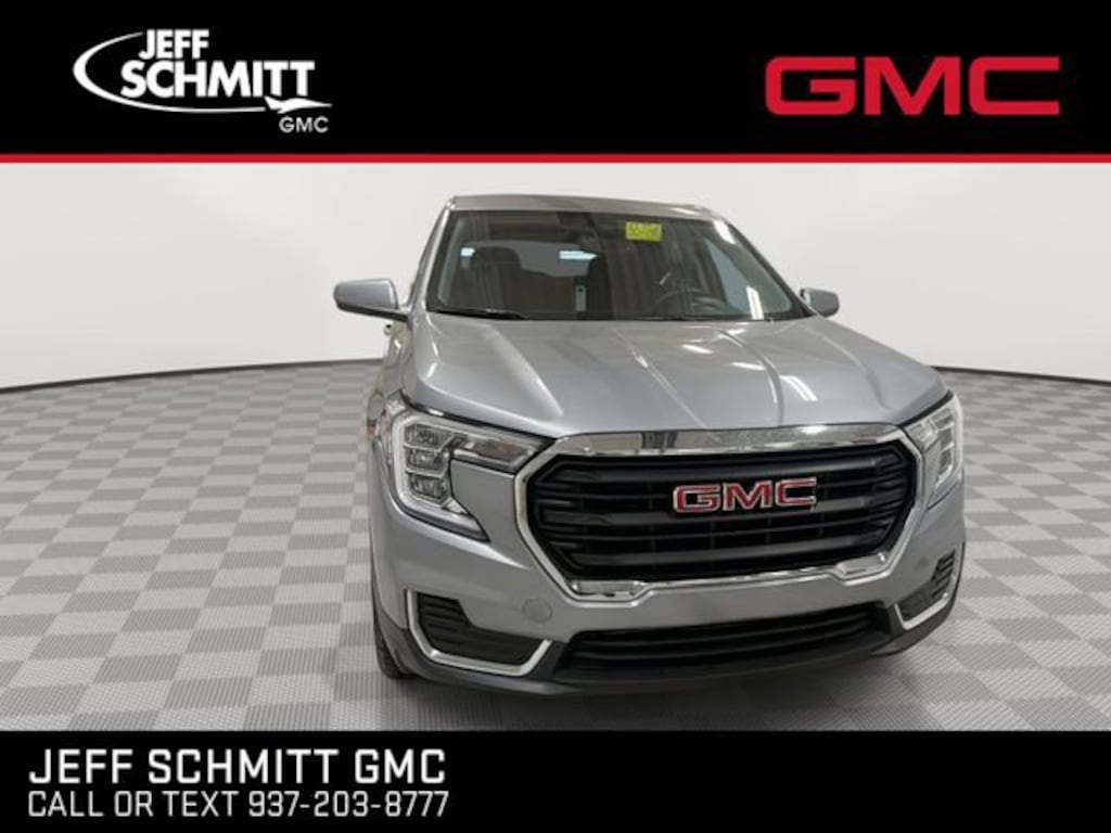 Used 2024 GMC Terrain SLE SUV