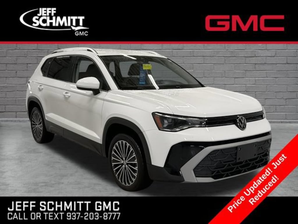 Used 2025 Volkswagen Taos SE SUV