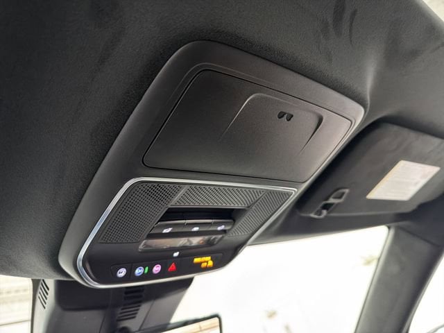 2026 GMC Acadia Denali Ultimate - Photo 34