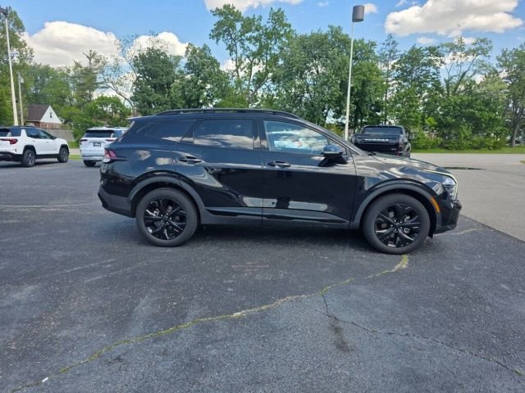 Used 2025 Kia Sportage X-Line SUV