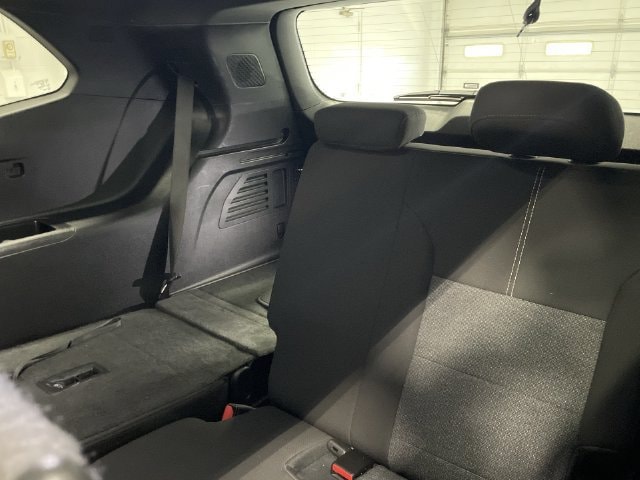 2025 GMC Acadia Elevation - Photo 18
