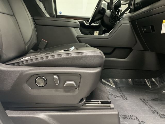 2026 GMC Sierra 3500HD Denali - Photo 20