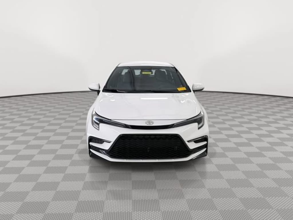 Used 2025 Toyota Corolla SE Sedan