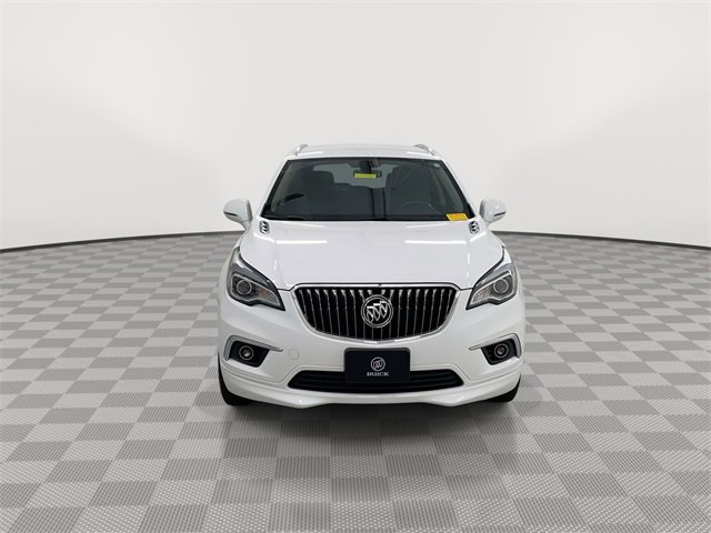2017 Buick Envision Essence photo 3