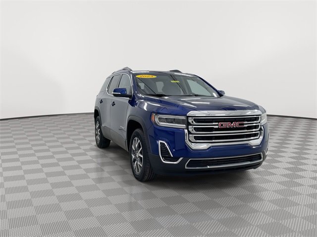 Used 2023 GMC Acadia SLE with VIN 1GKKNKL4XPZ158313 for sale in Beavercreek, OH