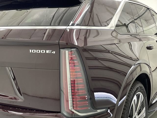 2025 Cadillac Escalade IQ Luxury 2 - Photo 17