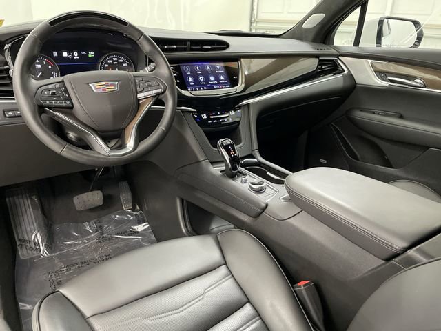 2025 Cadillac XT6 Premium Luxury - Photo 21