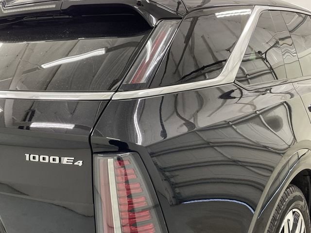 2025 Cadillac Escalade IQ Luxury 2 - Photo 17