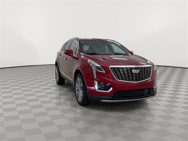 2025 Cadillac XT5 Premium Luxury photo 2