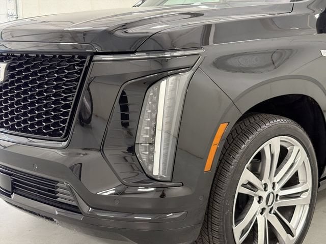 2026 Cadillac Escalade Sport - Photo 18
