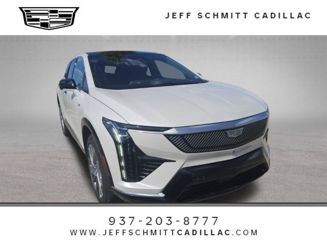Used 2025 CADILLAC OPTIQ Luxury 2 SUV