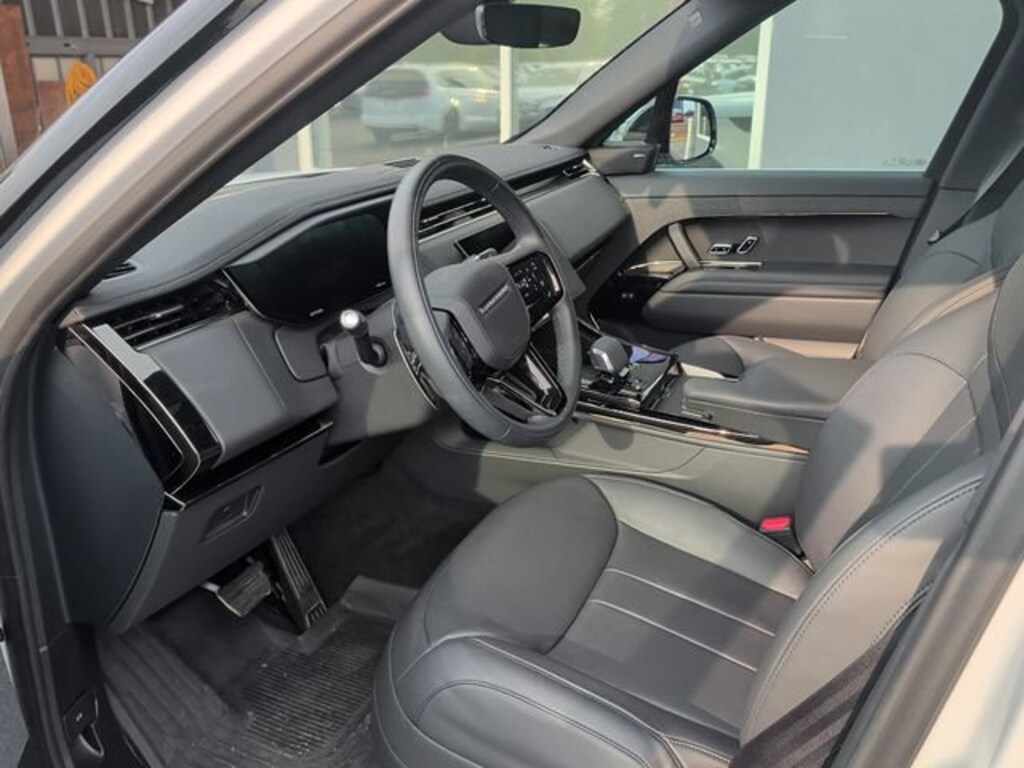 Used 2025 Land Rover Range Rover Sport P400 Dynamic SE SUV
