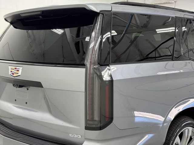 2026 Cadillac Escalade Sport - Photo 17