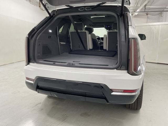 2025 Cadillac Escalade IQ Luxury 1 - Photo 30