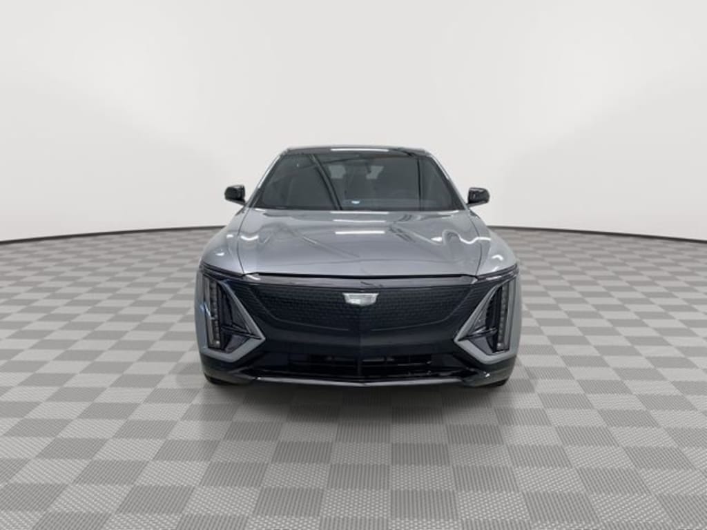 New 2025 CADILLAC LYRIQ Sport 2 SUV