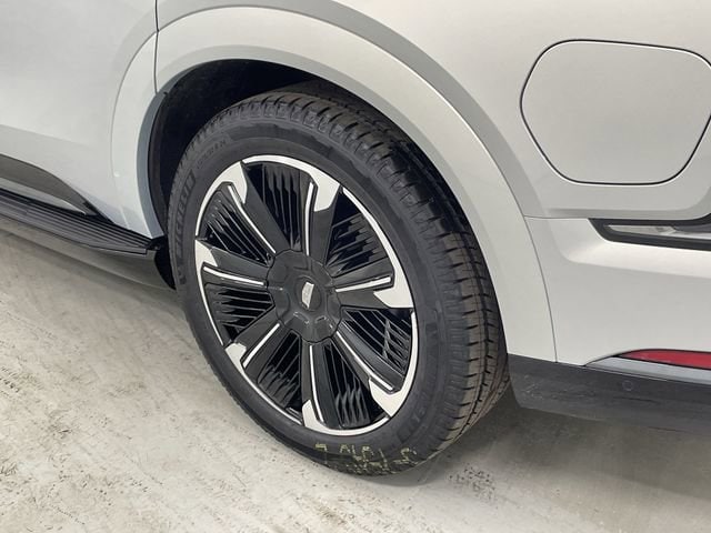 2025 Cadillac Escalade IQ Sport 1 - Photo 18