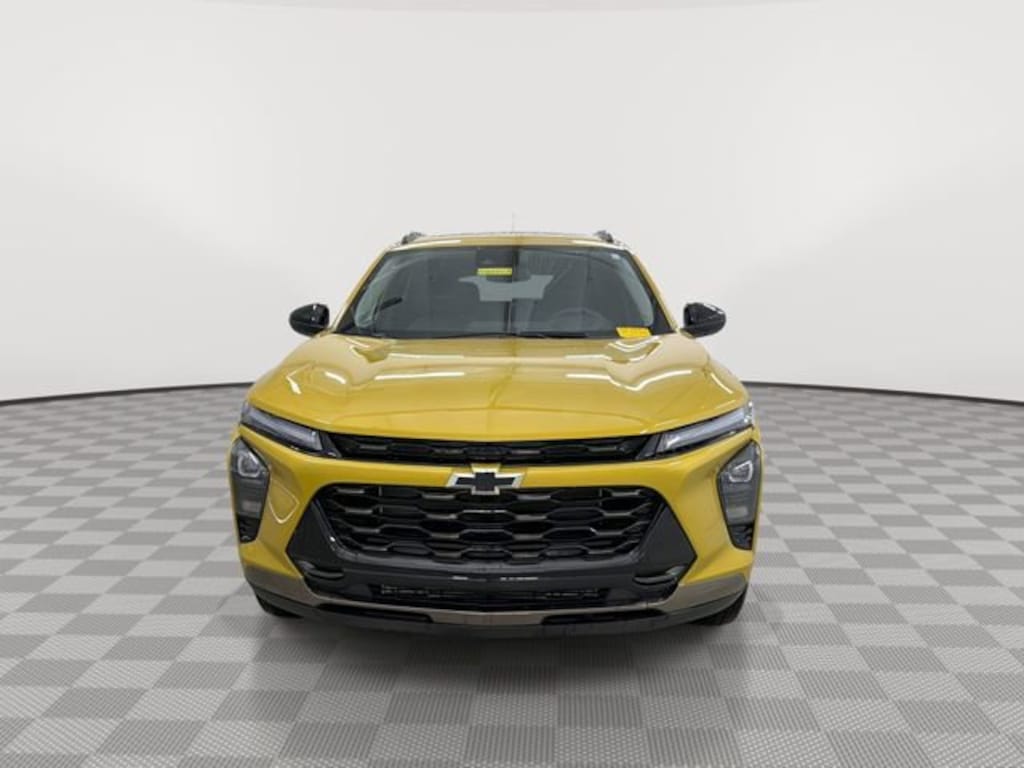 Used 2025 Chevrolet Trax Activ SUV