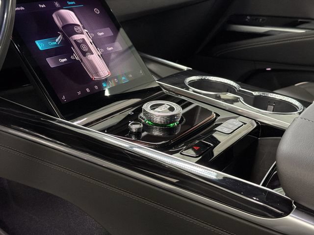 2026 Cadillac Escalade Sport - Photo 26