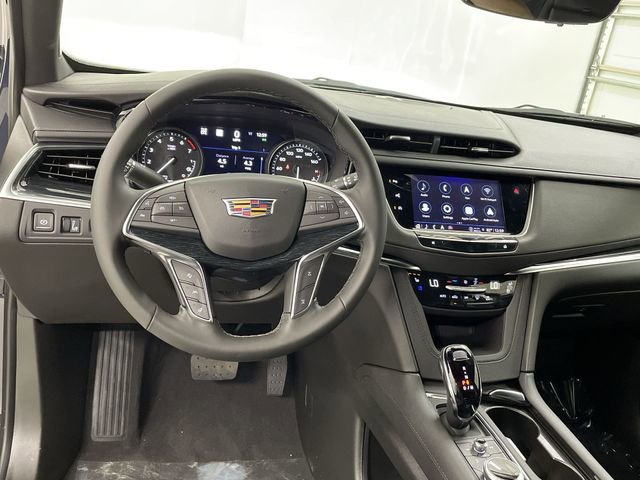 2025 Cadillac XT5 Premium Luxury - Photo 23