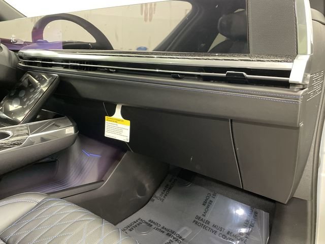 2025 Cadillac Escalade IQ Sport 1 - Photo 27