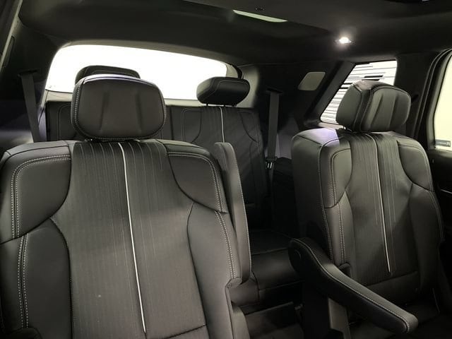 2026 Cadillac VISTIQ Luxury - Photo 26