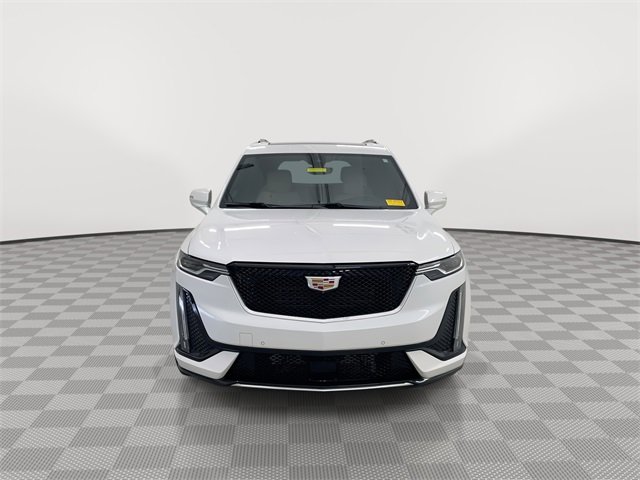 2024 Cadillac XT6 Sport photo 3