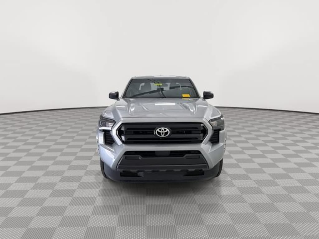 Used 2025 Toyota Tacoma SR Truck