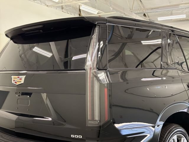 2026 Cadillac Escalade Sport - Photo 19