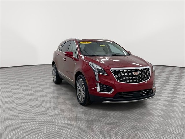 Certified 2025 Cadillac XT5 Premium Luxury with VIN 1GYKNDRSXSZ070023 for sale in Beavercreek, OH