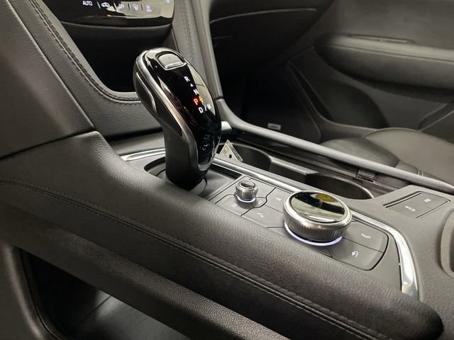 2025 Cadillac XT6 Premium Luxury - Photo 23