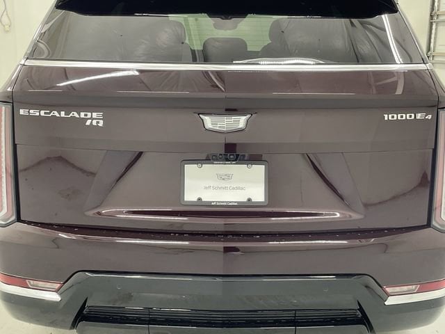 2025 Cadillac Escalade IQ Luxury 2 - Photo 19