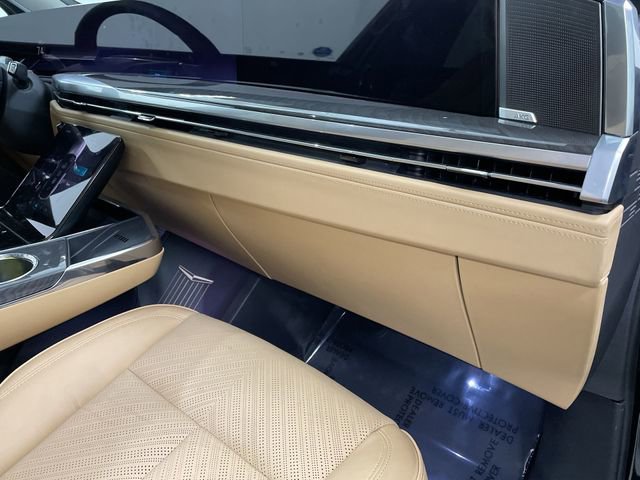 2025 Cadillac Escalade IQ Luxury 2 - Photo 27