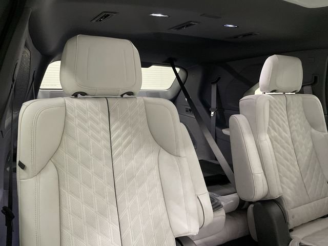 2025 Cadillac Escalade IQ Luxury 1 - Photo 28